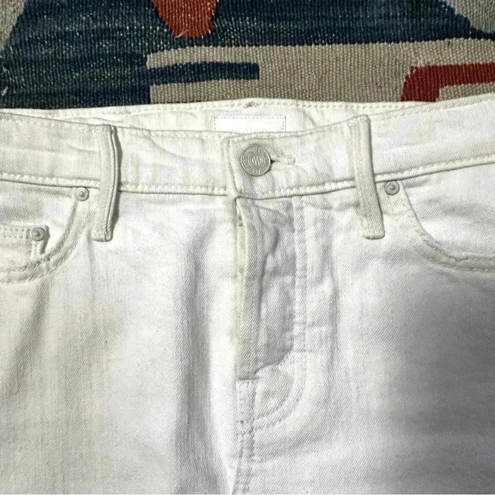 MOTHER the tomcat slide mini fray denim skirt in Dyed Natural Off White - Picture 9 of 13